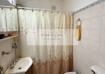 Se vende amplio departamento centrico